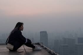 La mitad de los chilenos dice que necesita atención de salud mental y un tercio apoyo espiritual