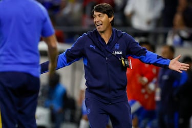 “Fue todo de Boca”: en Argentina critican el planteamiento de Daniel Garnero y a Fernando Zampedri en la UC