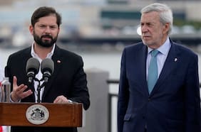 Las alternativas de La Moneda para enfrentar la arremetida final de Maduro, que anunció cierre de consulados de Chile en Venezuela