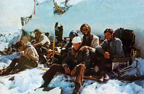 J. A. Bayona dirigirá una película sobre el equipo de rugby uruguayo que se estrelló en la Cordillera de los Andes en 1972