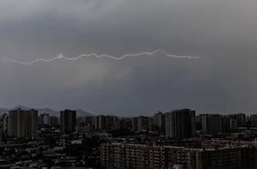 De Coquimbo a O’Higgins: pronostican tormentas eléctricas para cuatro regiones del país