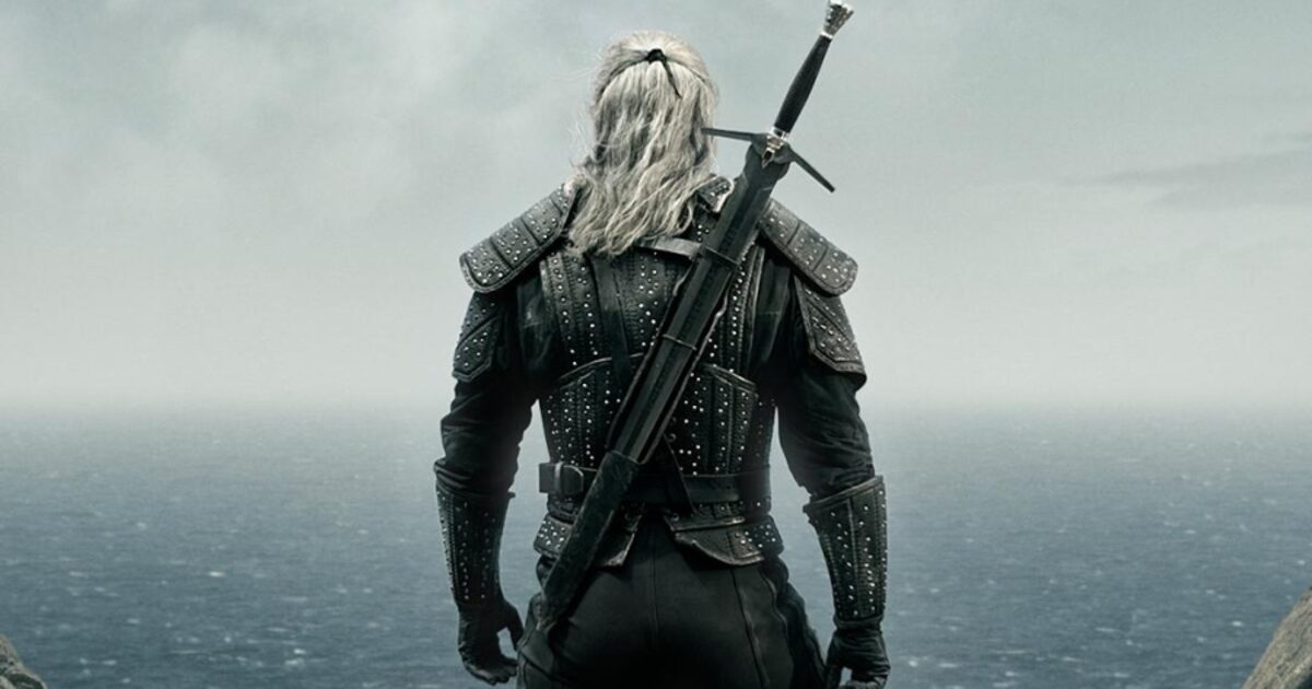 Henry Cavill Levanta Su Espada En Nueva Imagen Como Geralt Of Rivia henry-cavill-levanta-su-espada-en-nueva-imagen-como-geralt-of-rivia
