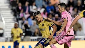 Jugó un Sudamericano por Argentina y debutó en San Luis: quién es Pablo Ruiz, el volante que se acerca a Colo Colo