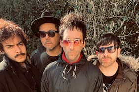 Mauricio Basualto habla de su salida de Los Bunkers y presenta su nueva banda: “El cambio ha sido bueno para todos”
