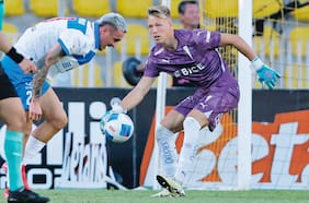 A cinco días del cierre del libro de pases: la UC sufre en la búsqueda del arquero tras la lesión de Gillier