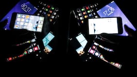 Telefonía móvil: Entel aumenta ventaja como líder, mientras pelea por el segundo lugar se estrecha