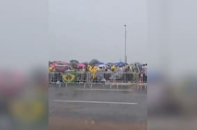 Rayo cae en medio de manifestación en apoyo a Bolsonaro en Brasilia: se reportan al menos 72 heridos