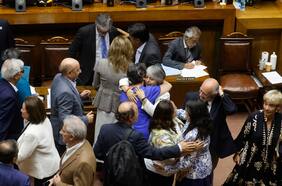 Ejecutivo y Chile Vamos valoran aprobación de reforma previsional en el Senado: “No es la reforma de un gobierno, es la reforma de un país”