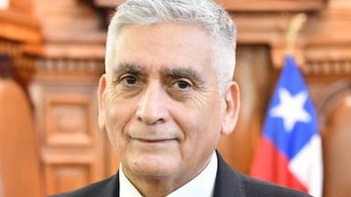 Último nombramiento supremo de Boric: las razones para que el ministro Jorge Zepeda se perfile como carta de consenso