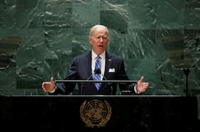 Biden dice que EEUU no busca “una nueva Guerra Fría” ni un “mundo dividido”
