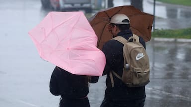 Lluvia intensa y viento: el sistema frontal que llega hoy a la zona centro-sur de Chile