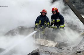 Ascienden a doce los muertos por la explosión de una fábrica militar en Rusia