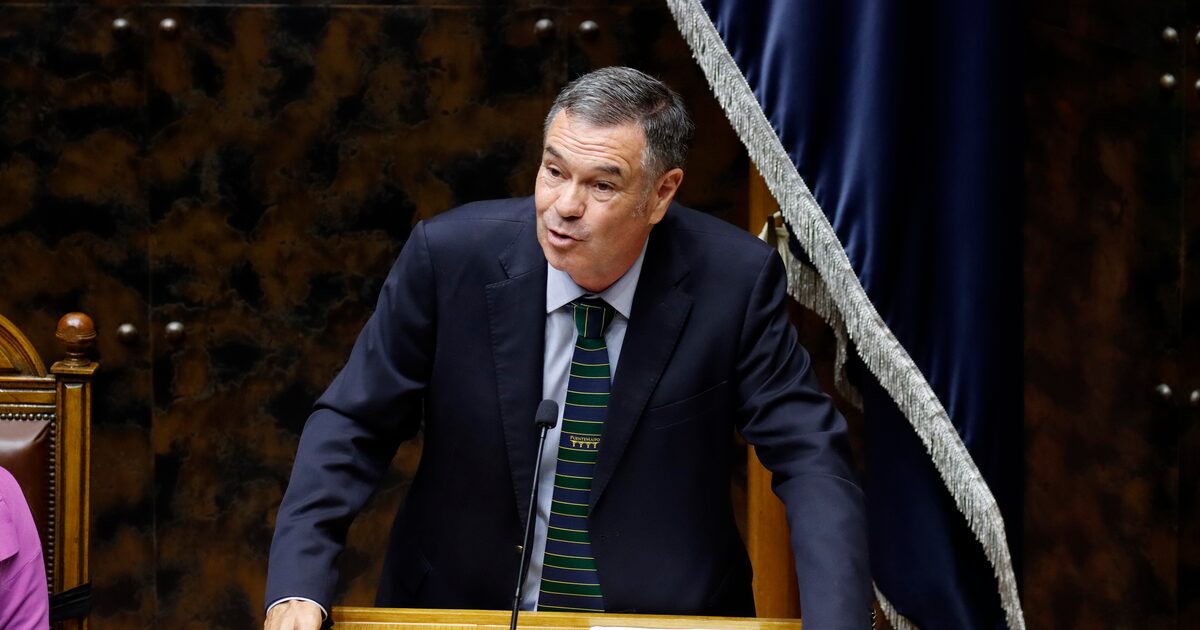 La fronda parlamentaria en Chile: una batalla de poder que trasciende gobiernos