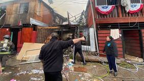 Registran incendio de cinco casas en La Pintana: hay una víctima fatal