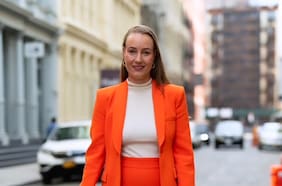 Ayleen Charlotte, la víctima del estafador de Tinder que hoy combate el fraude romántico