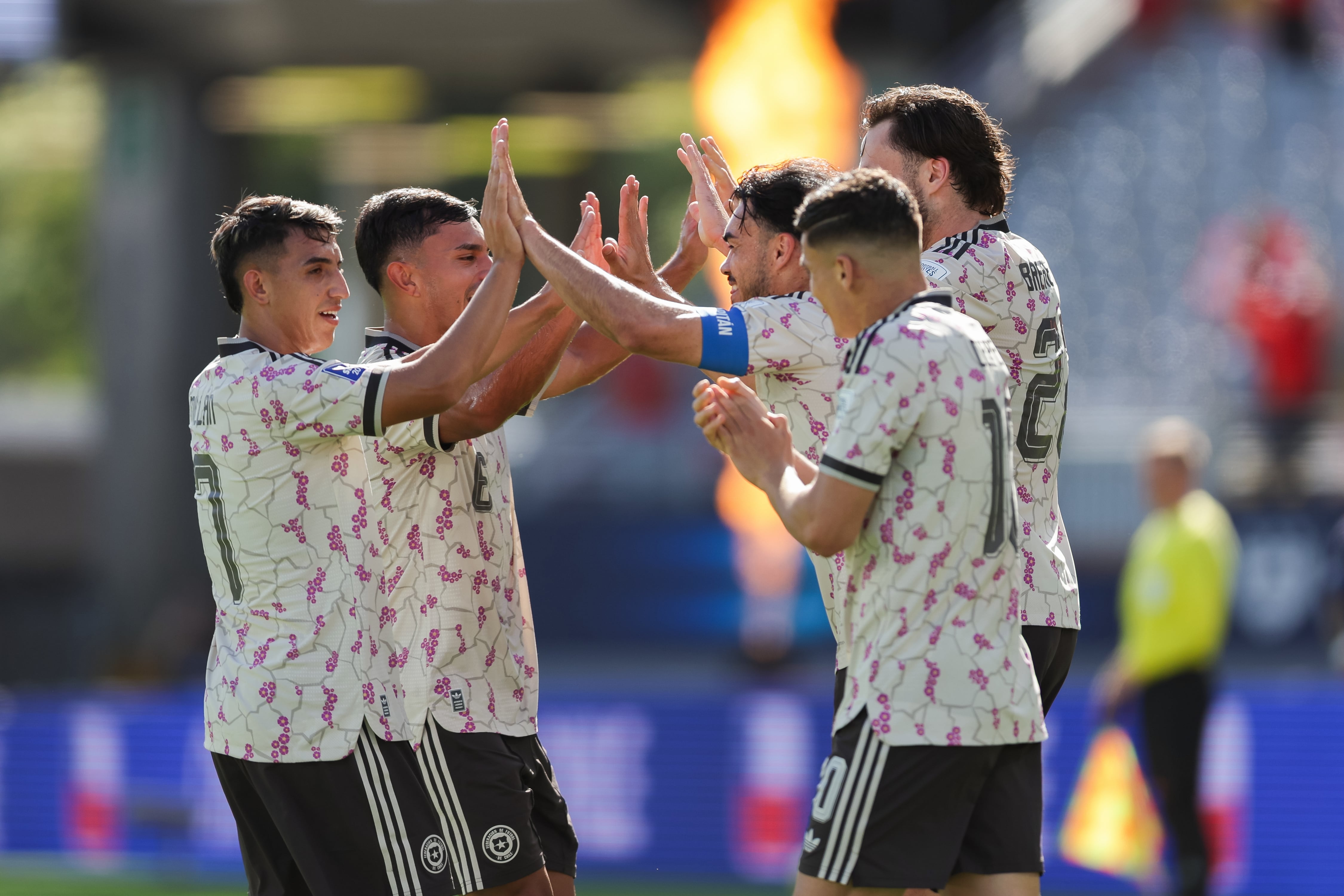 CHILE REMONTA Y VENDE CARO: 4-2 A CABO VERDE EN AMISTOSO PRE-MUNDIAL