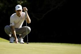 Joaquín Niemann, líder y con un histórico récord en The Genesis Invitational