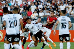 Toda la presión sobre Colo Colo, la vuelta del equipo con el receso más convulsionado