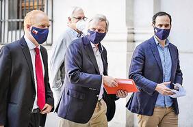 Se acaba el tiempo: Qué tan cuesta arriba está una lista única constituyente entre Republicanos de JA Kast y Chile Vamos