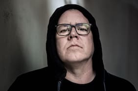 El regreso de Bret Easton Ellis: terror, un asesino en serie y la euforia juvenil ochentera