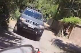 Detienen a conductor que embistió camioneta contra un cartero en moto en San José de Maipo