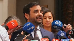 Gobierno vuelve a marcar postura contraria a indultos a presos de Punta Peuco tras emplazamiento de Jara a Kast en la franja