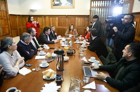 Tras cita con alcaldes: oposición refuerza críticas a mecanismo de compensación y apuesta a reunión con ministro Alvarado