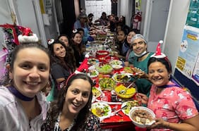 Fiestas de fin de año en turno: trabajar mientras otros celebran