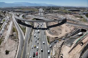 Transportes refuerza fiscalizaciones ante fin de semana largo: se estima que más de 850 mil personas saldrán de Santiago