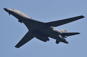 Qué se sabe de los bombarderos B-1 que Estados Unidos envió a las cercanías de Venezuela