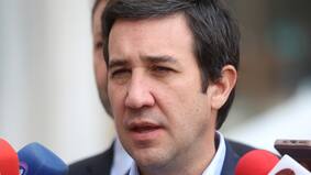 Presidente de la UDI llama a la oposición a “no farrearse” mayoría histórica en el parlamento