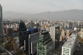 Informe de la UC da cuenta que nivel de donaciones en Chile está “muy por debajo” del de los países desarrollados