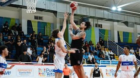 Escándalo en el básquetbol: LNB suspende duelo entre Colo Colo y la UC por “graves amenazas” de la barra alba a árbitra
