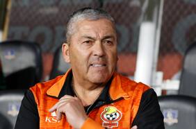 La grave denuncia de Gustavo Huerta tras la derrota ante Colo Colo: “El línea nos dijo que había problemas con el VAR”