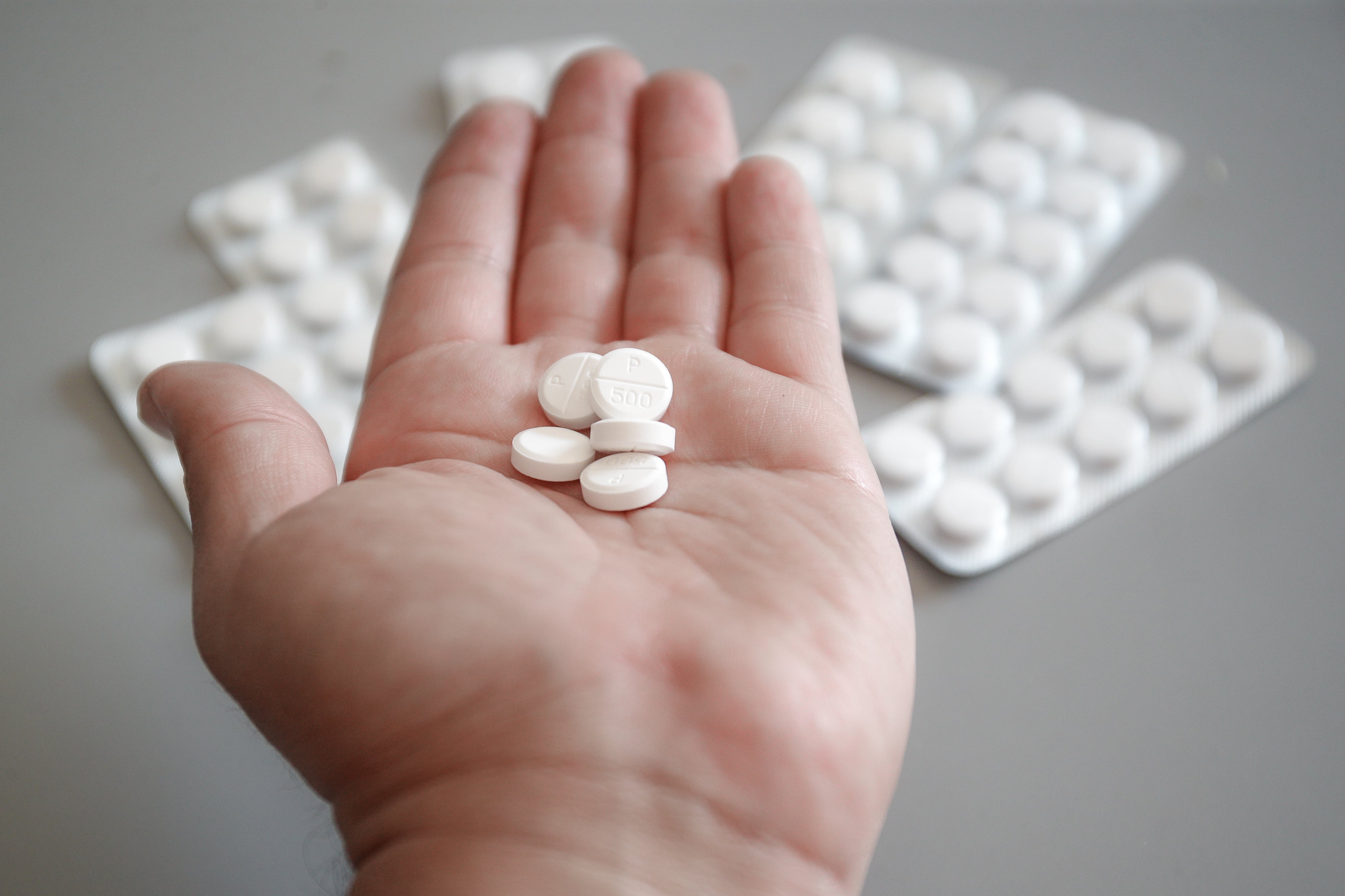 La Fiscalía Nacional Económica vuelve a poner bajo la lupa al mercado de los medicamentos