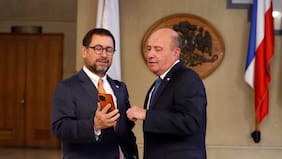 Cadem: Canciller Pérez Mackenna sufre caída de 9 puntos en su aprobación y ministro Quiroz es el peor evaluado del gabinete