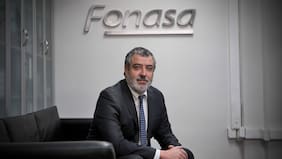 Nueva modalidad de Fonasa: Cid reconoce que adjudicación queda para futuro gobierno y revela interés de Zurich en trato directo