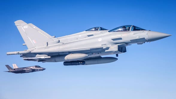 Reino Unido afirma estar “listo para defenderse” después de que Irán dijera que sus bases militares son “objetivos legítimos”