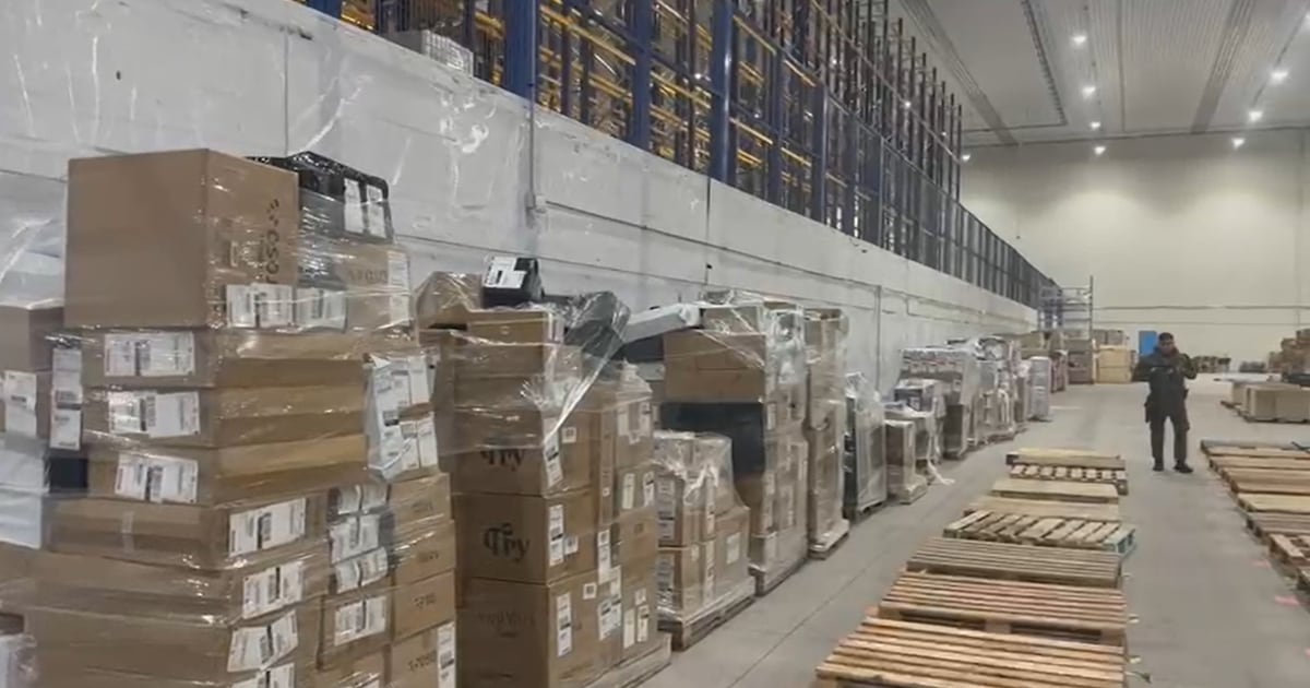 Recuperan camión con artículos tecnológicos avaluados en más de $250 millones en Lo Espejo: un delincuente fue detenido
