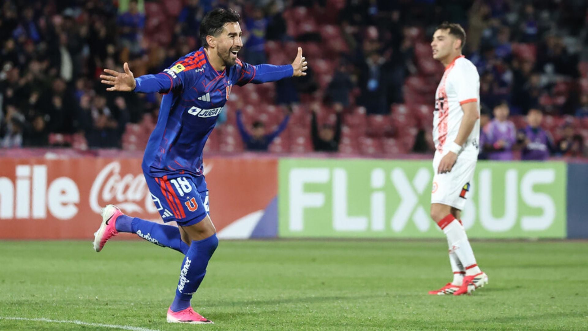 Con el regreso al gol de Lucero: la U vence a San Felipe y le arrebata el liderato de su zona en la Copa Chile