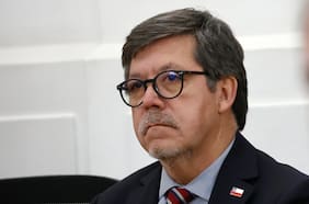 Ejecución fiscal a junio: ingresos mejoran, pero deuda pública sigue subiendo y supera el 43% del PIB