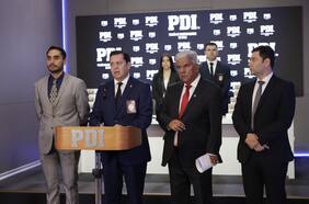 Desbaratan banda criminal que robaba a quienes concurrían a entidades bancarias en la Región Metropolitana