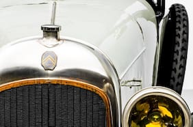 ¿Sabes cuál es el origen del clásico logo de Citroën?