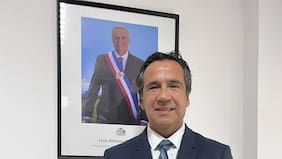 Renato Münster renuncia a seremía de las Culturas de la RM a un día de asumir