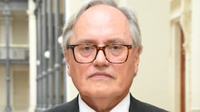Comisión de Constitución del Senado aprueba propuesta para que el juez Dinko Franulic se integre a la Corte Suprema