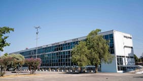 La Usach y uno de sus años más críticos: elecciones impugnadas, una extensa toma y ahora descabezada por el Tricel