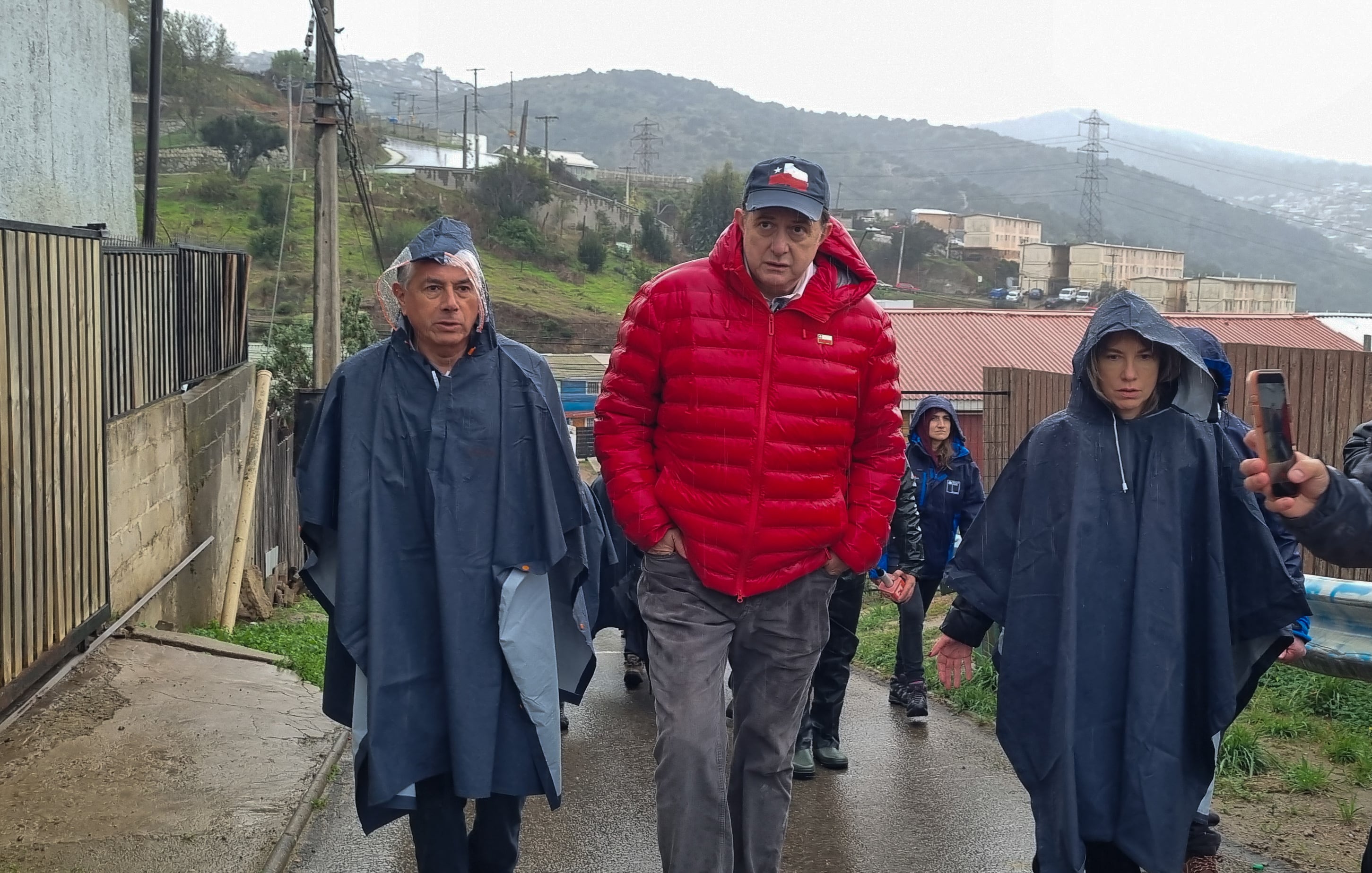 Poduje reafirma demolición y acusa nuevas fallas en viviendas de El Olivar en medio de sistema frontal