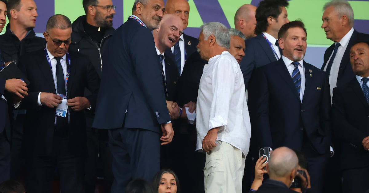 Pifias a Infantino, cánticos pidiendo la salida de Milad y la locura marroquí: el lado B de la final del Mundial Sub 20