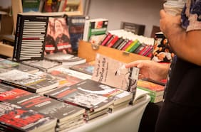 WeBook: Lanzan plataforma al estilo Netflix para la venta e impresión de libros y con una menor huella de carbono