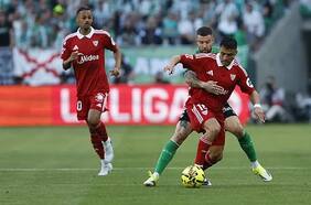 Revisa el empate por 2-2 entre el Sevilla de los chilenos y el Betis de Pellegrini por la liga española